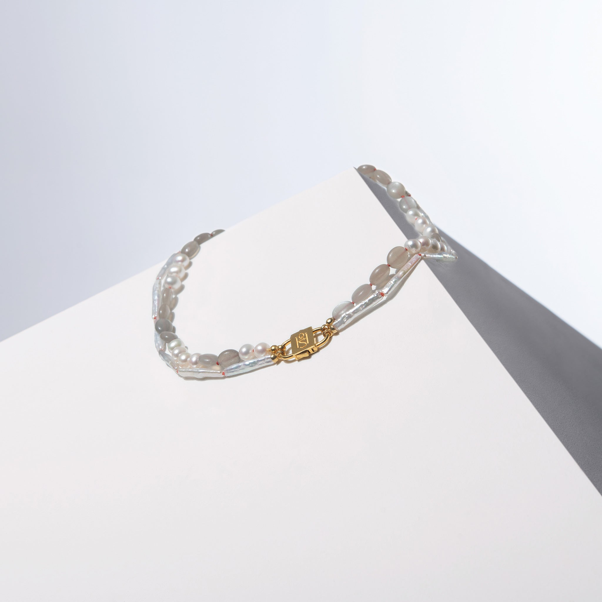 【中古】 El Divino： House of Sol Gemstones – House of Sól